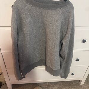 Gray Abercrombie raglan sweatshirt